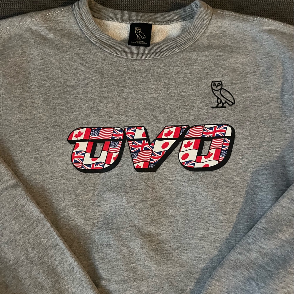 OVO Gray Crewneck Sweater with Flag Graphic